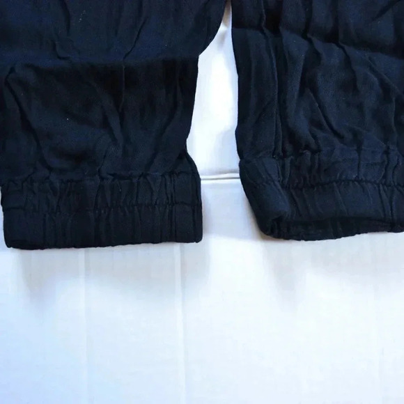 TALULA Paperbag Pants - Picture 2 of 6